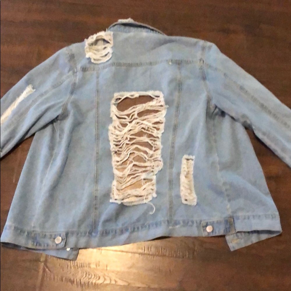 Large - Picture 5 of 5